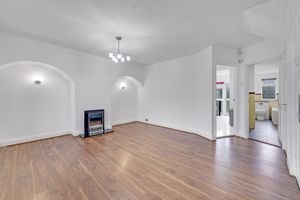 Photo 9- click for photo gallery